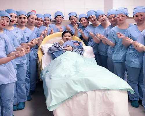 重庆新希望供卵网,重庆哪里能做第三代试管婴儿-在试管里有个儿子可靠吗？它